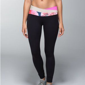 Lululemon Astro Wunder Under Pant *Full-On Luon Black / Secret Garden 6